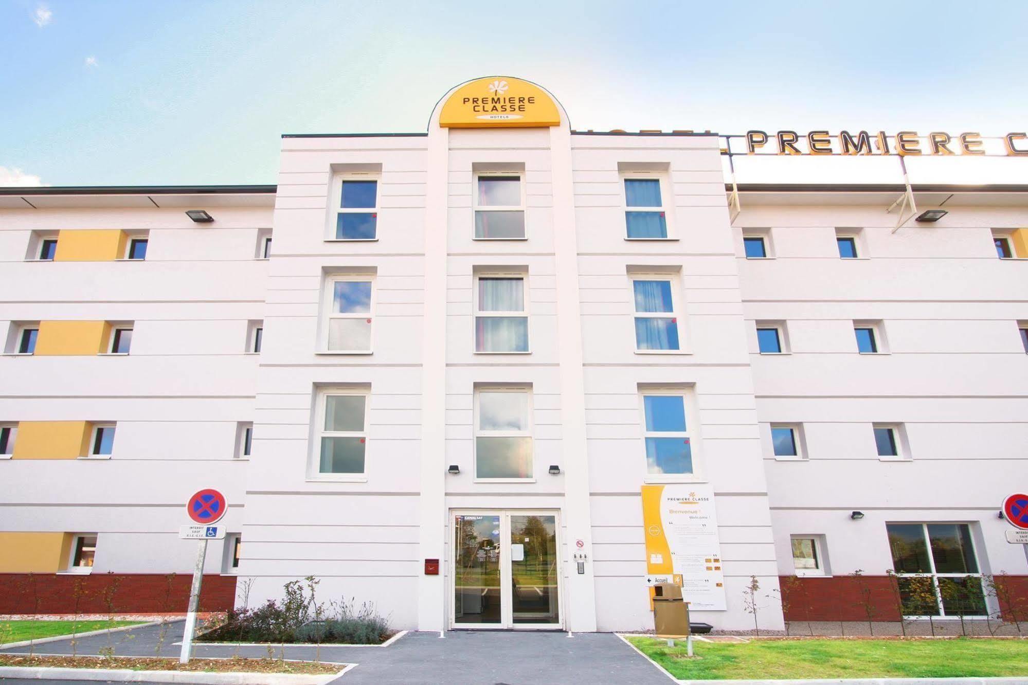 Premiere Classe Bayeux Bagian luar foto