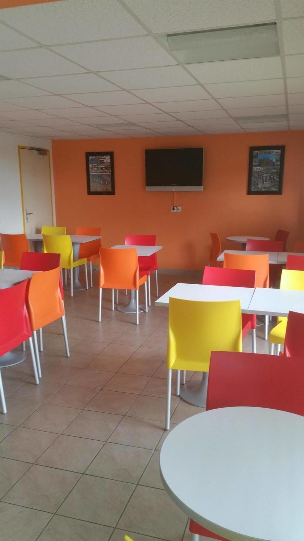 Premiere Classe Bayeux Bagian luar foto